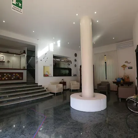 Hotel Coast 3*