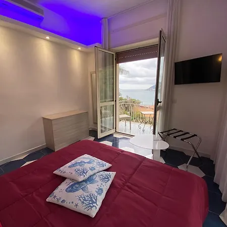 Coast Hotel Vietri